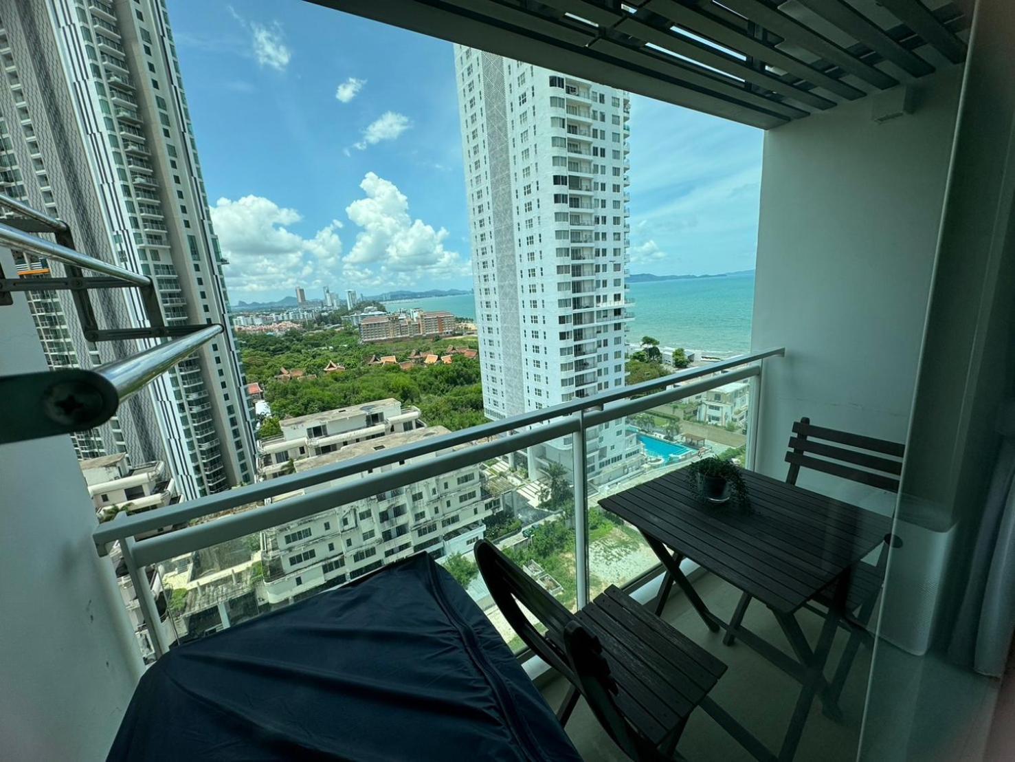 Residence By Hello Pattaya At Veranda 乔木提恩海滩 客房 照片